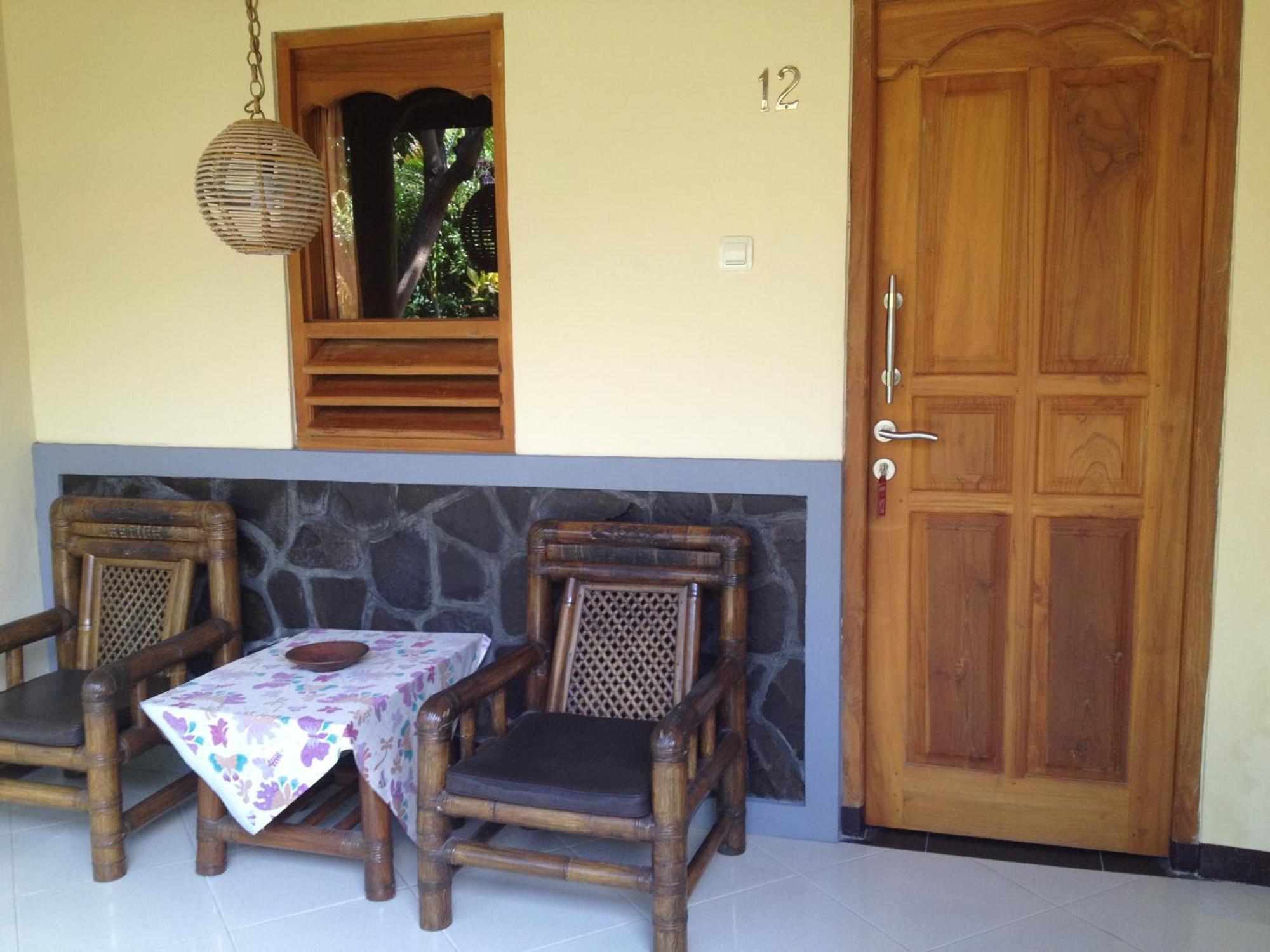 Astina Hotel Lovina Oda fotoğraf