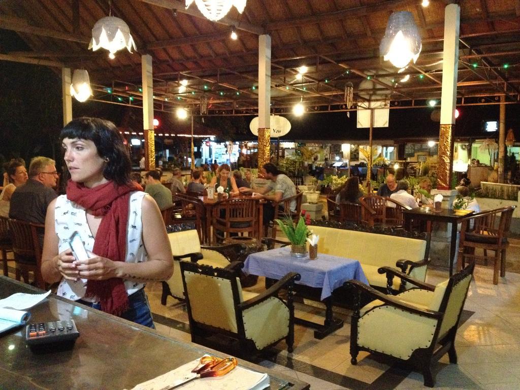 Astina Hotel Lovina Dış mekan fotoğraf